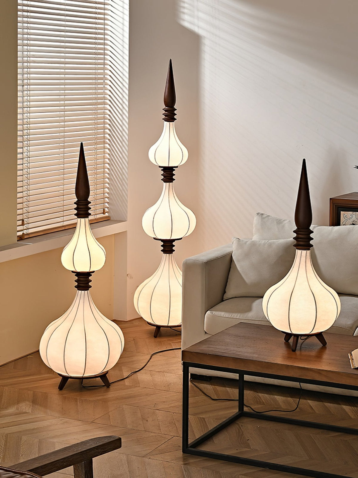Cetalyra-lagopdelt gulvlampe i græskarform