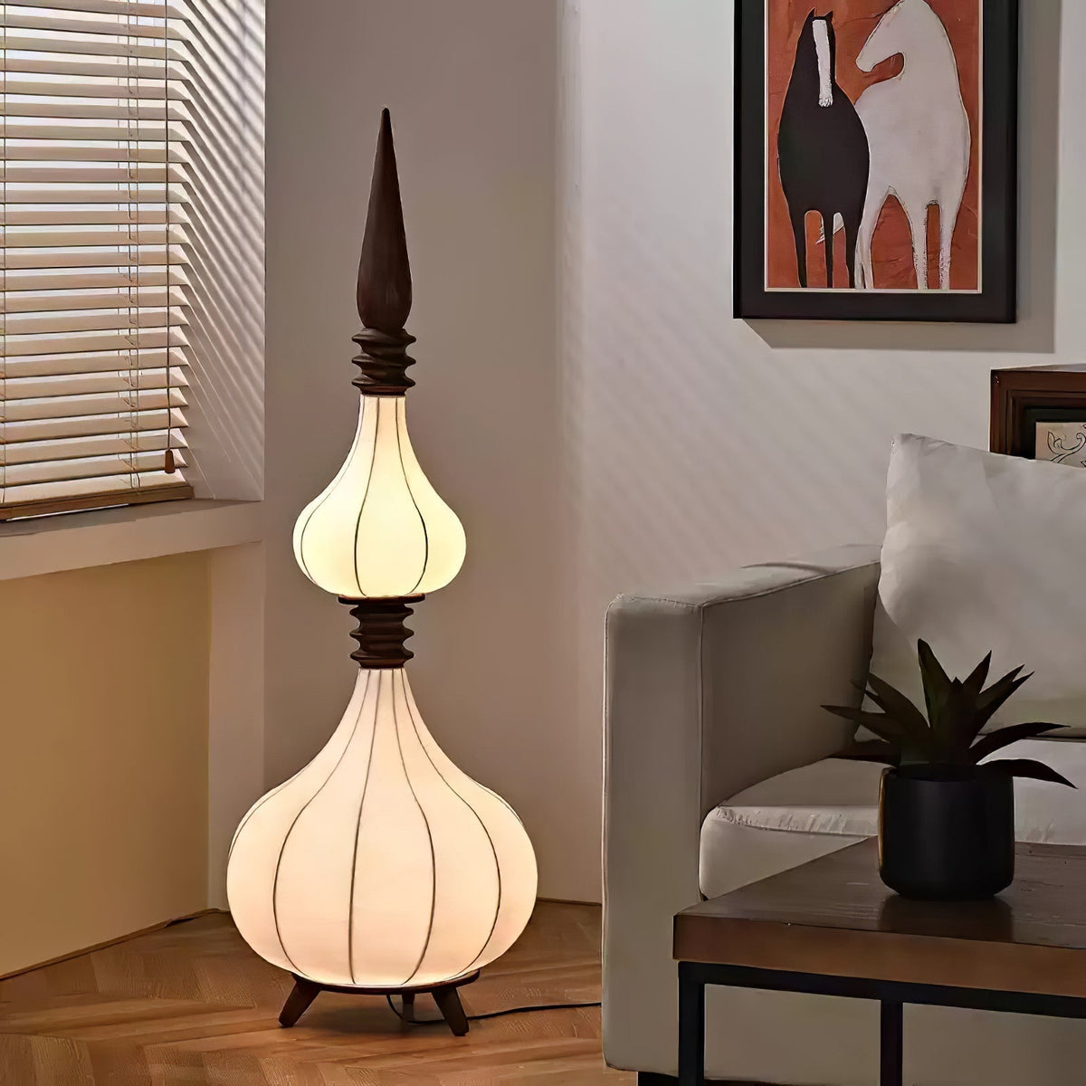 Cetalyra-lagopdelt gulvlampe i græskarform