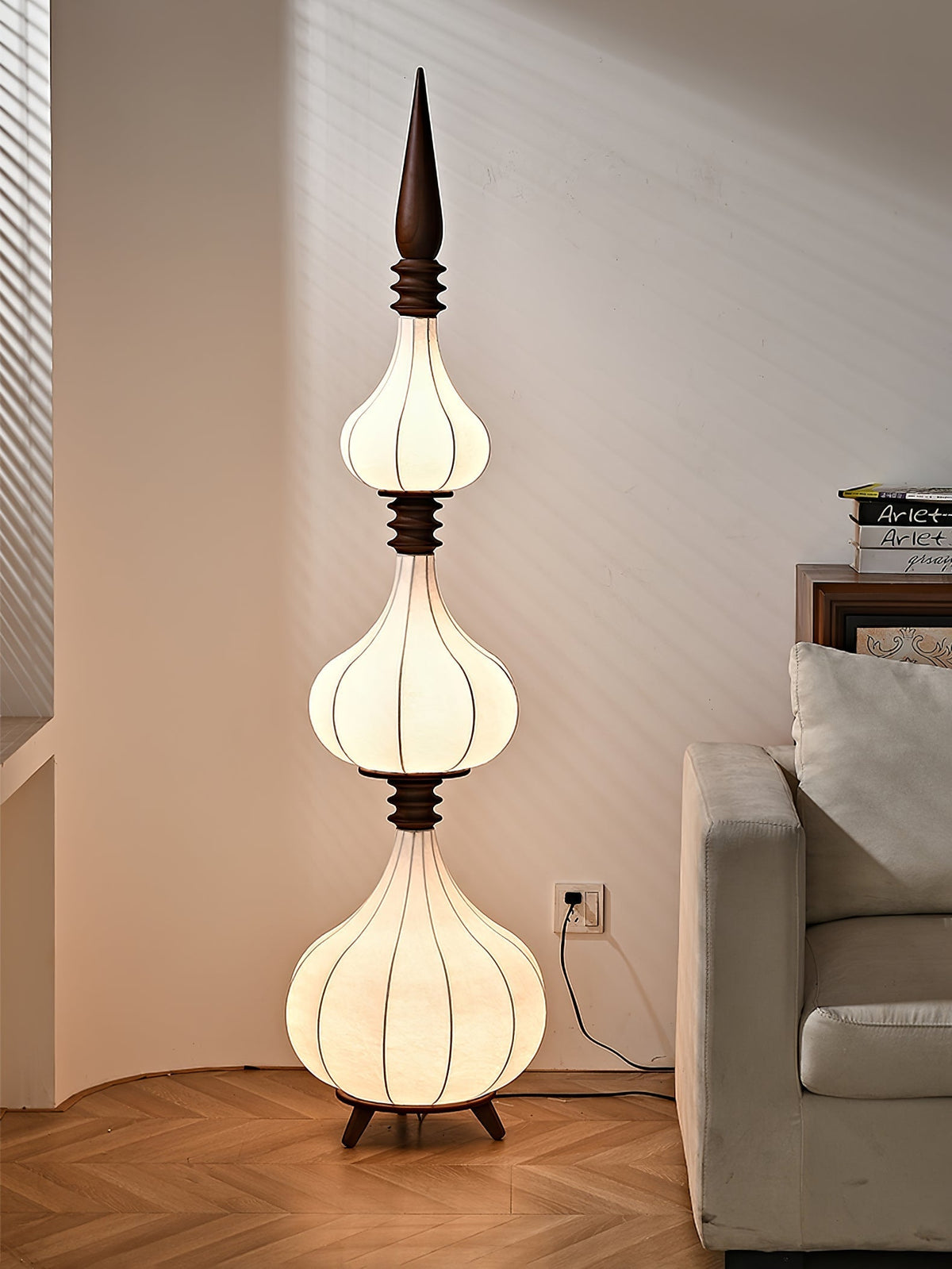 Cetalyra-lagopdelt gulvlampe i græskarform