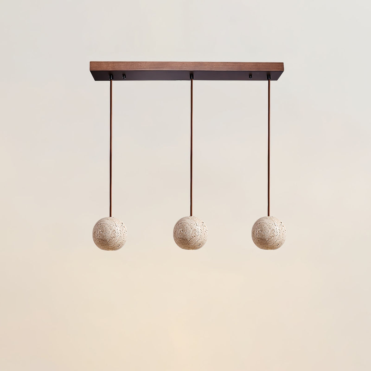 Trio-travertiiniriippuvalaisin