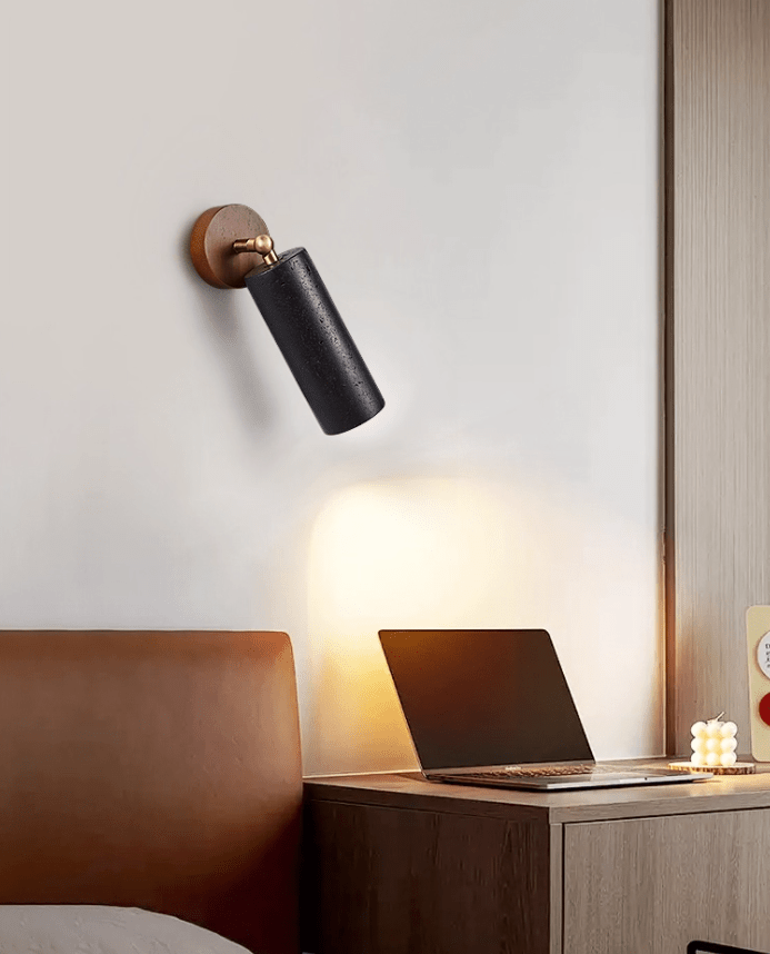 Terienelle vägglampa