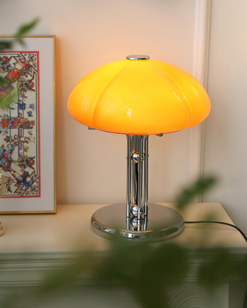 Rivenella-bordlampe