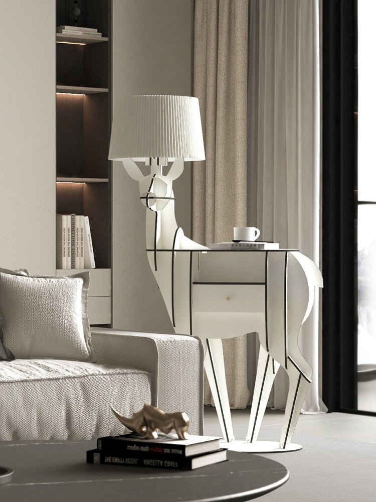 Cervus Deep Floor Lamp