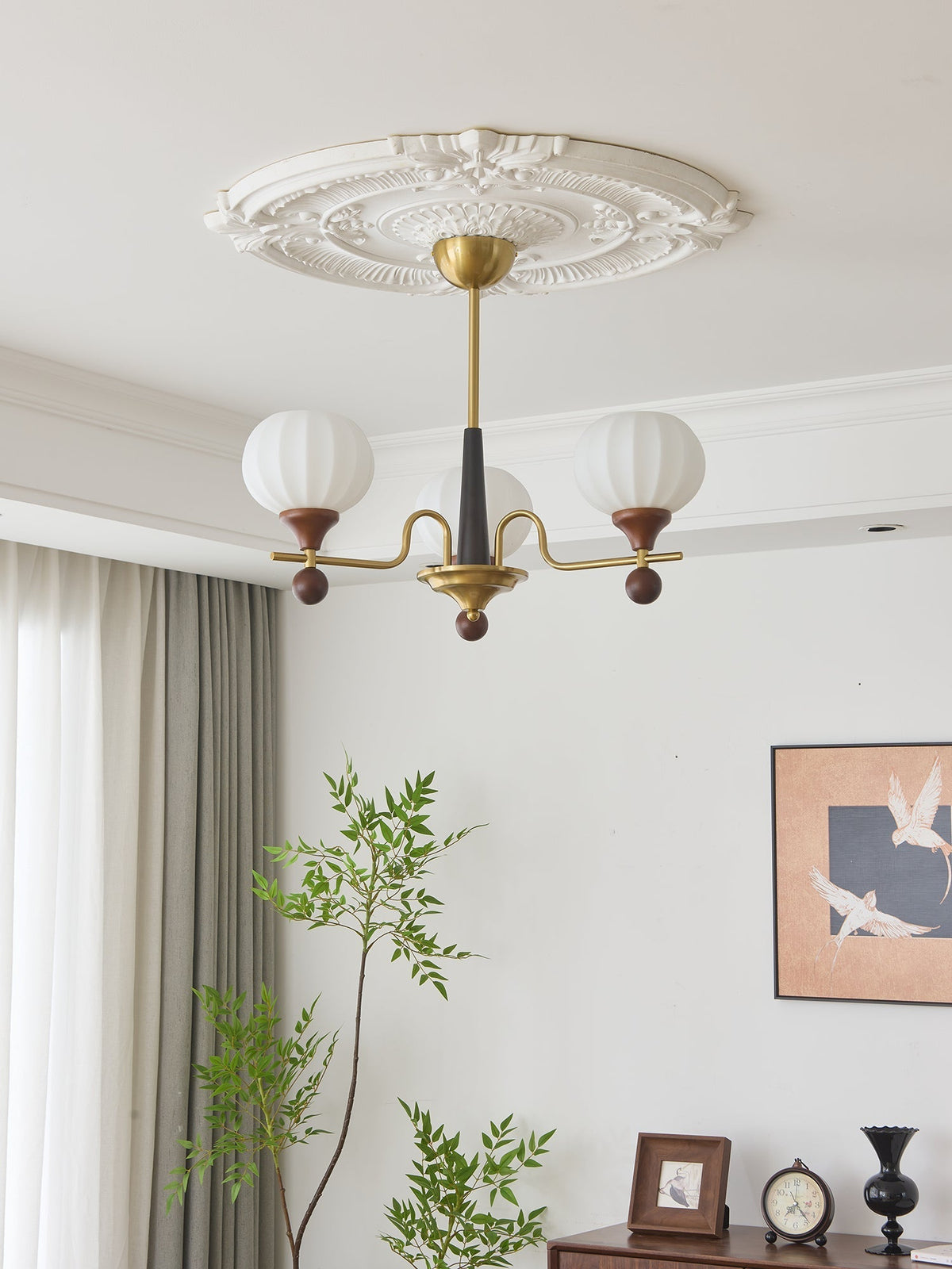 Candelabro Anorionis tradicional premium em madeira