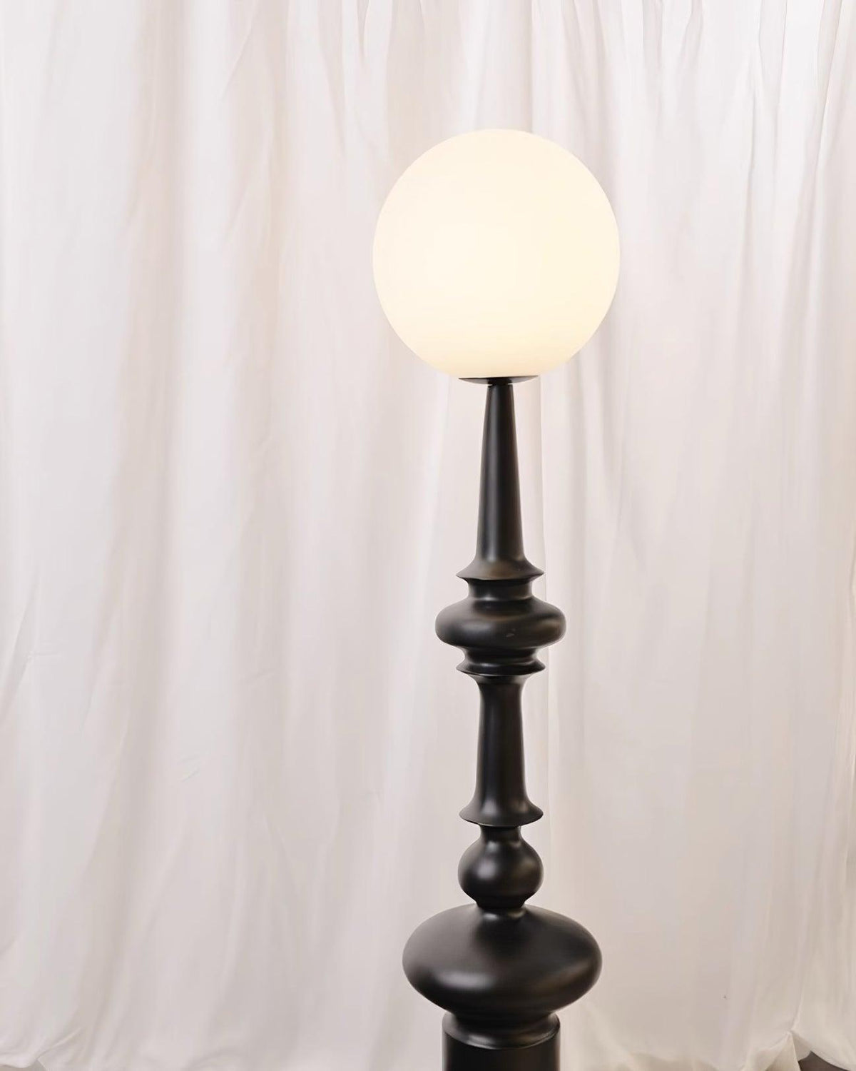 Chess-gulvlampe