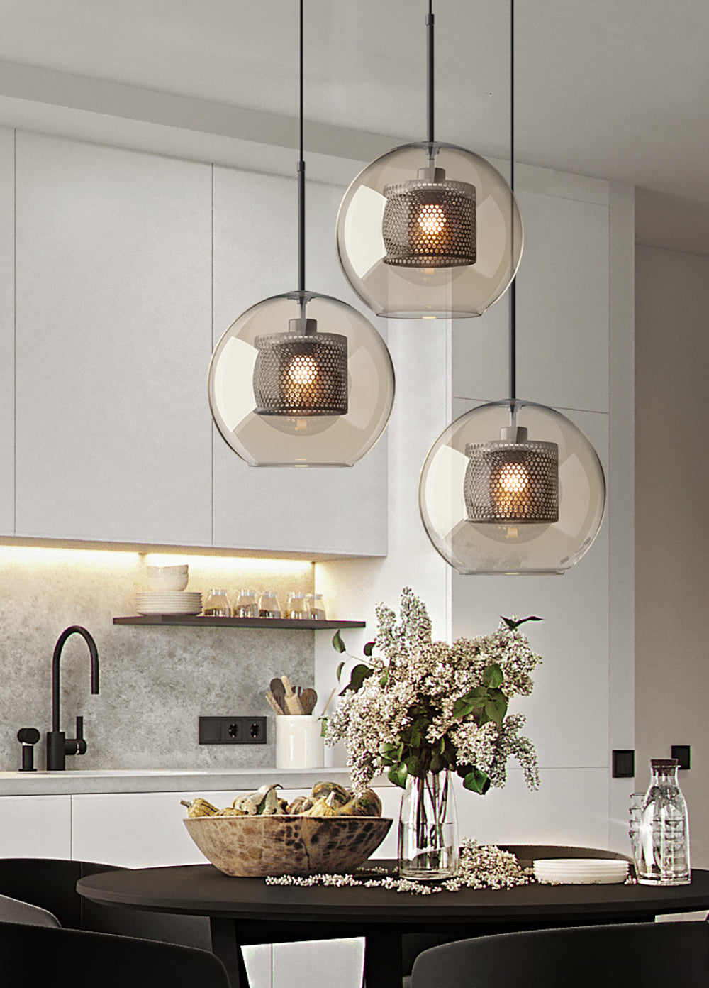 Veleine pendellampe i Chiswick-glas til stuen