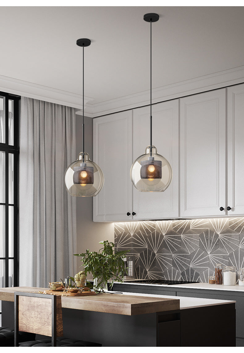 Veleine pendellampe i Chiswick-glas til stuen