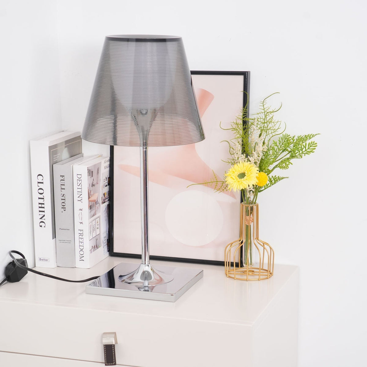Bravon bordlampe i plast