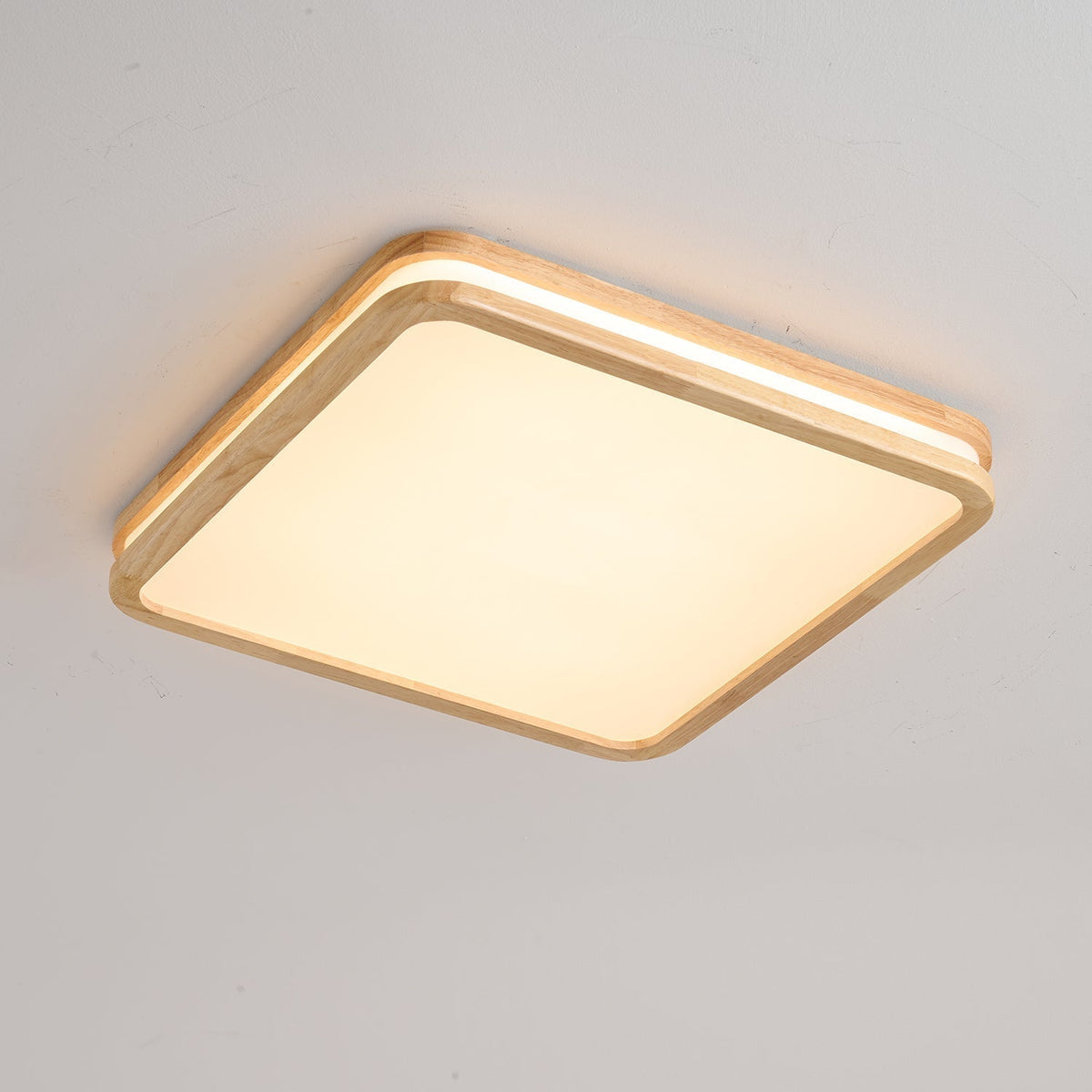 Nysilos moderne minimalistisk loftslampe i træ