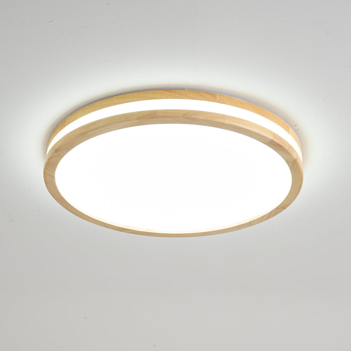 Nysilos moderne minimalistisk loftslampe i træ