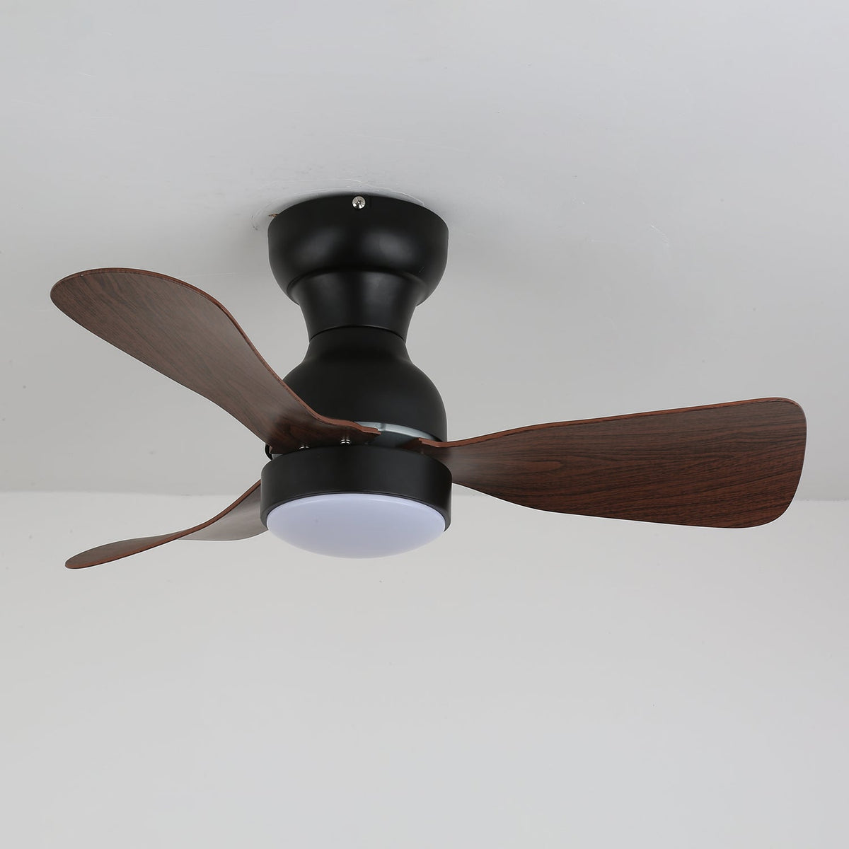 Aurdorus modern takfläkt med träbelysning