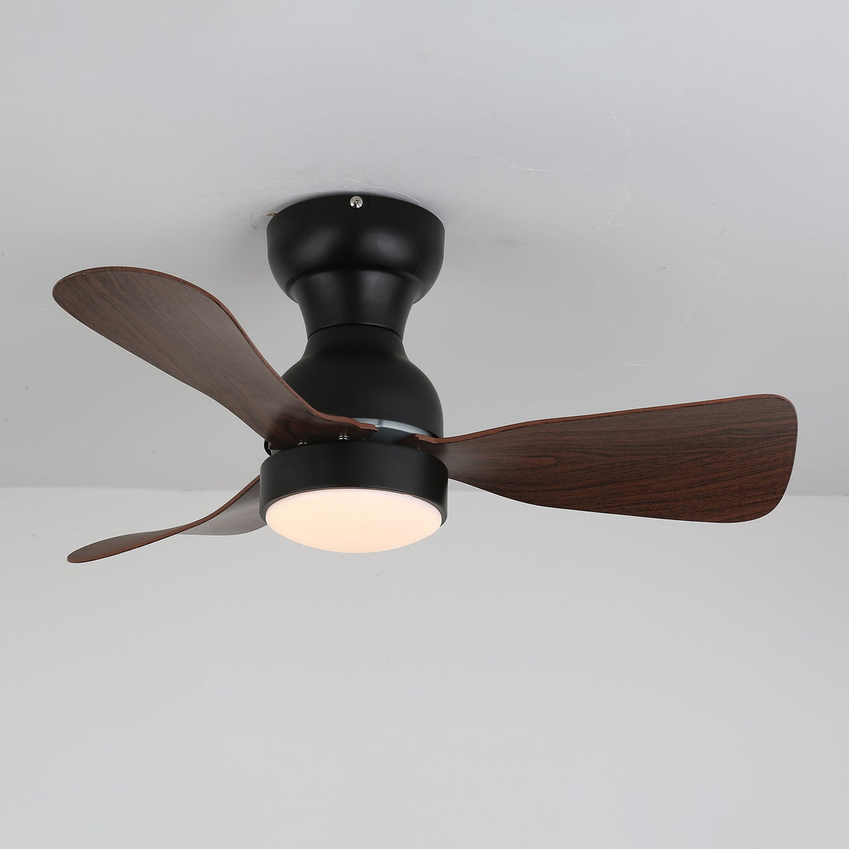 Aurdorus modern takfläkt med träbelysning
