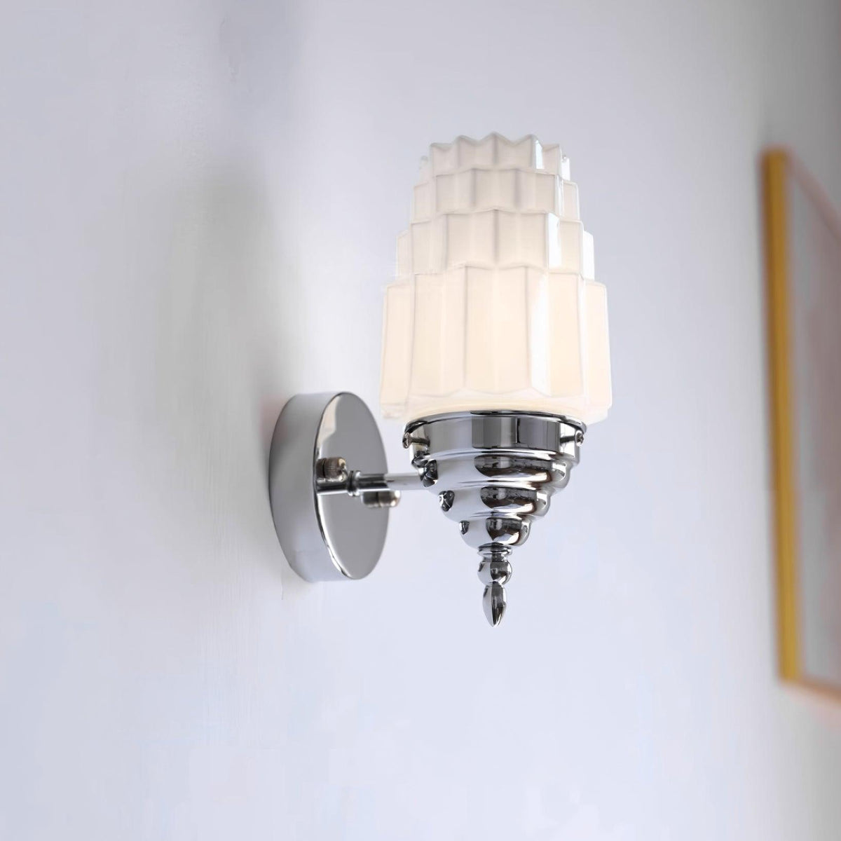 Renaline vägglampa