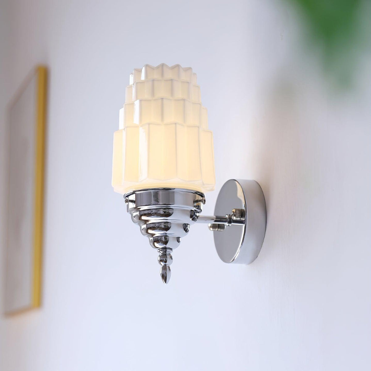 Renaline vägglampa
