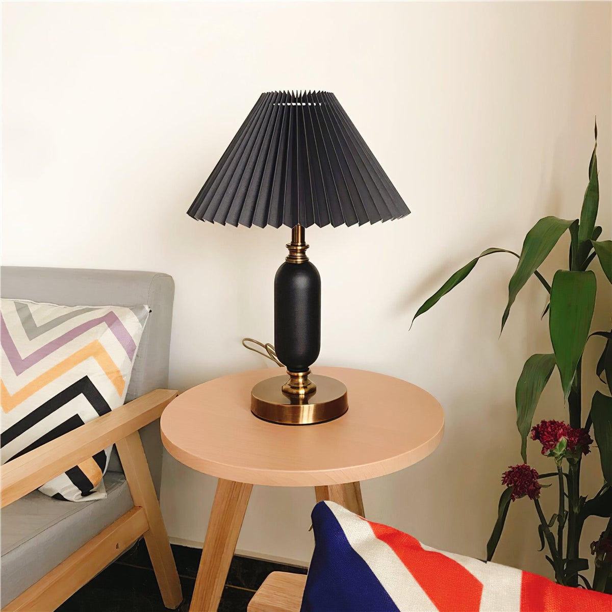 Aurmarila bordslampa i tyg