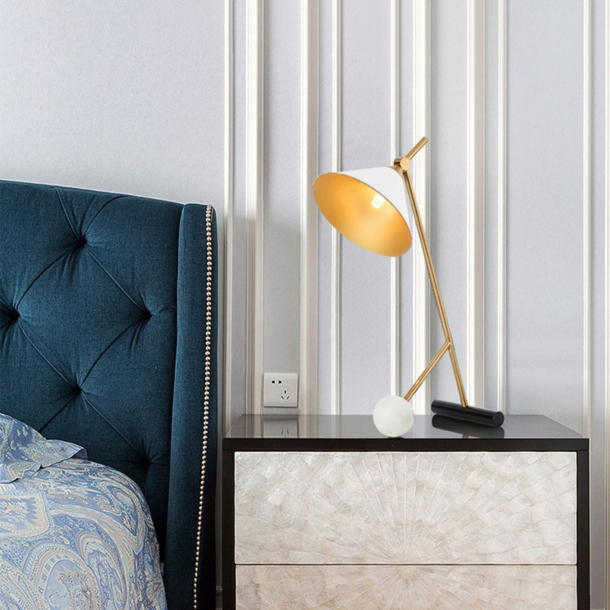 Avelo geometrisk bordlampe i marmor