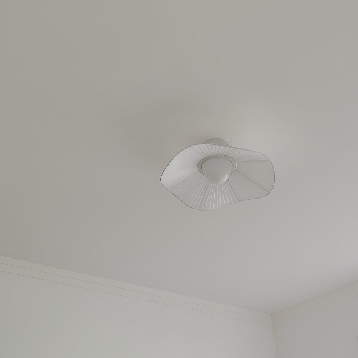 Soreraine loftlampe til hyggelig stue eller soveværelse