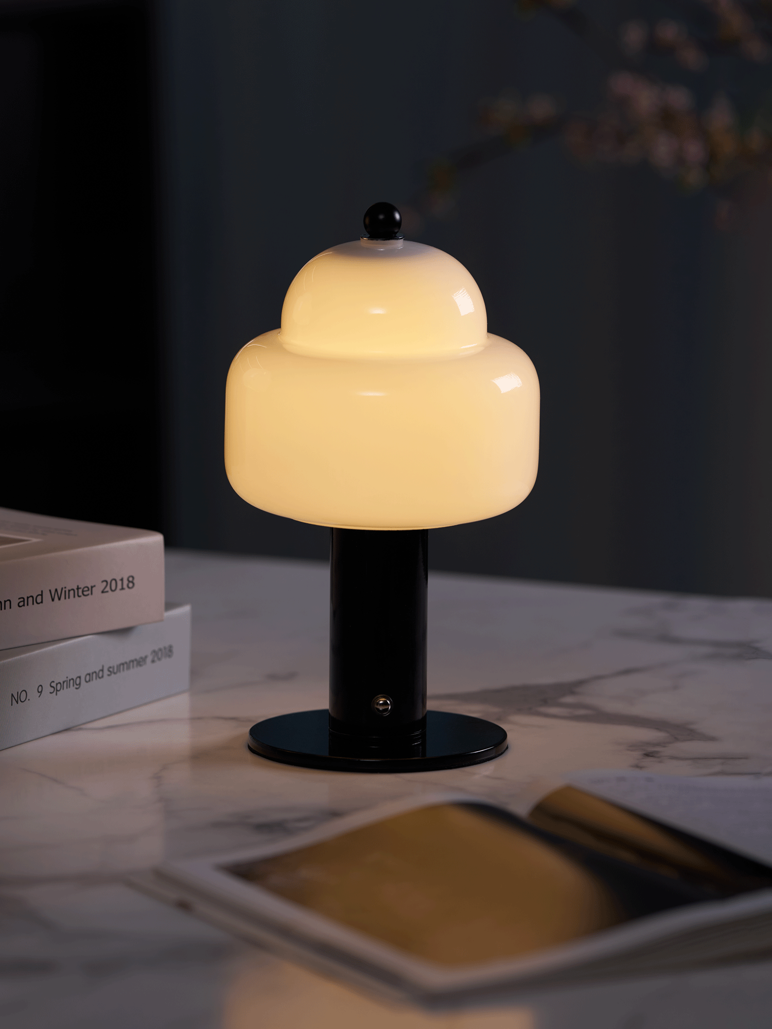 Avenaella moderne bordlampe