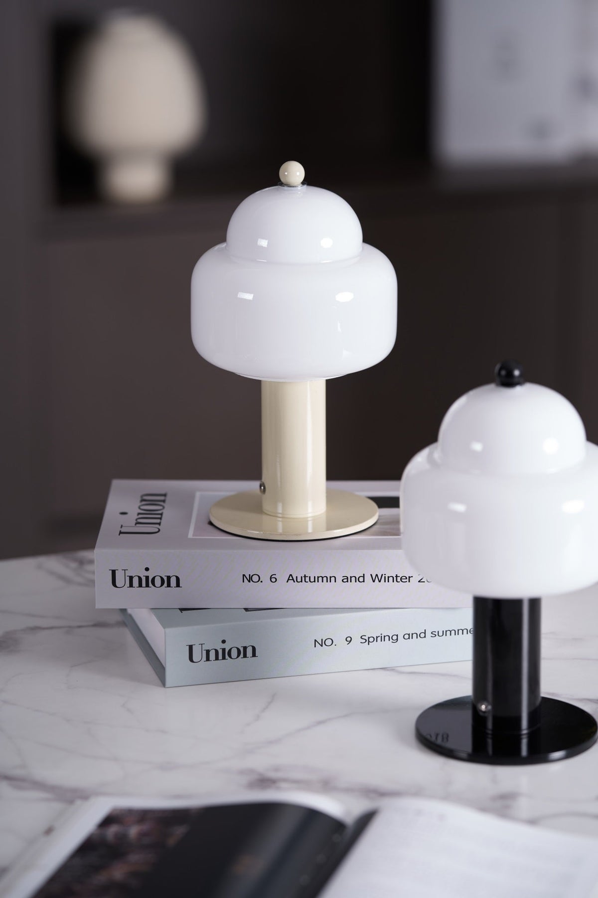 Avenaella moderne bordlampe