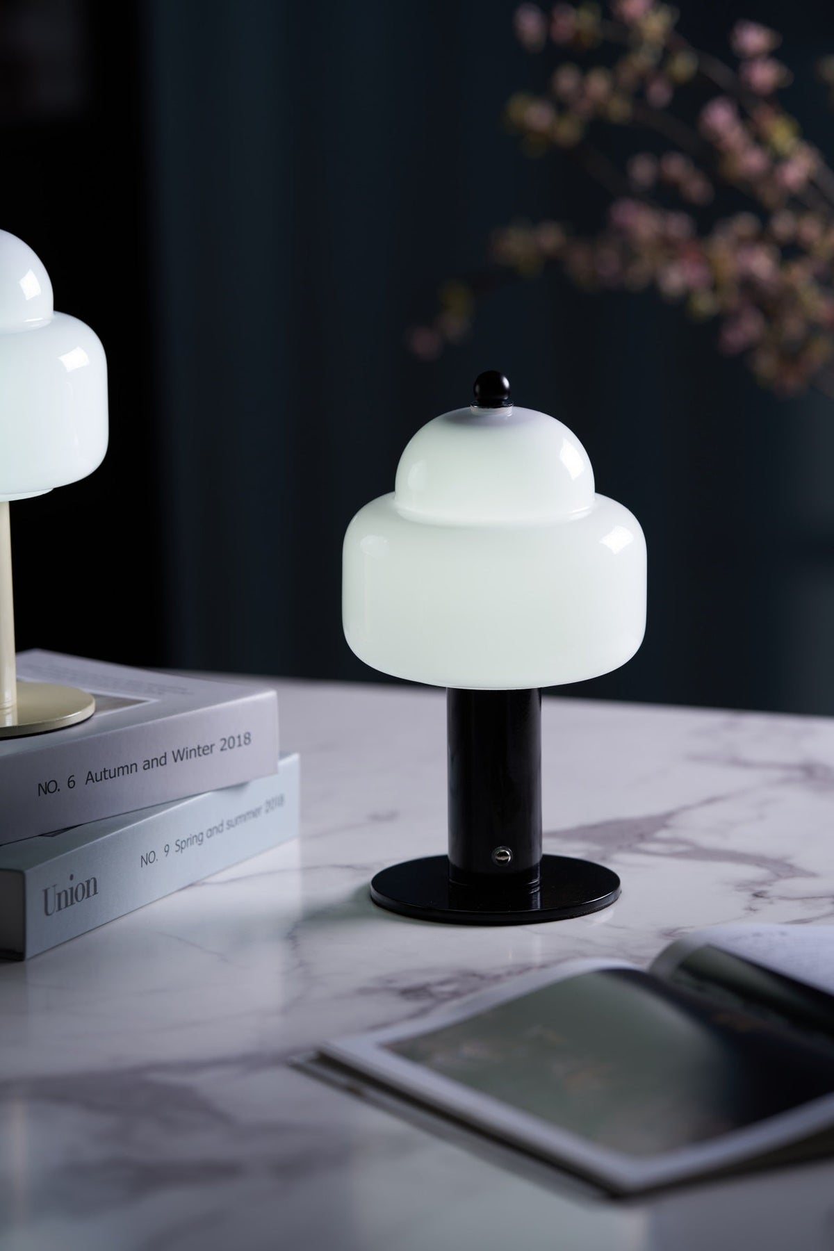 Avenaella moderne bordlampe