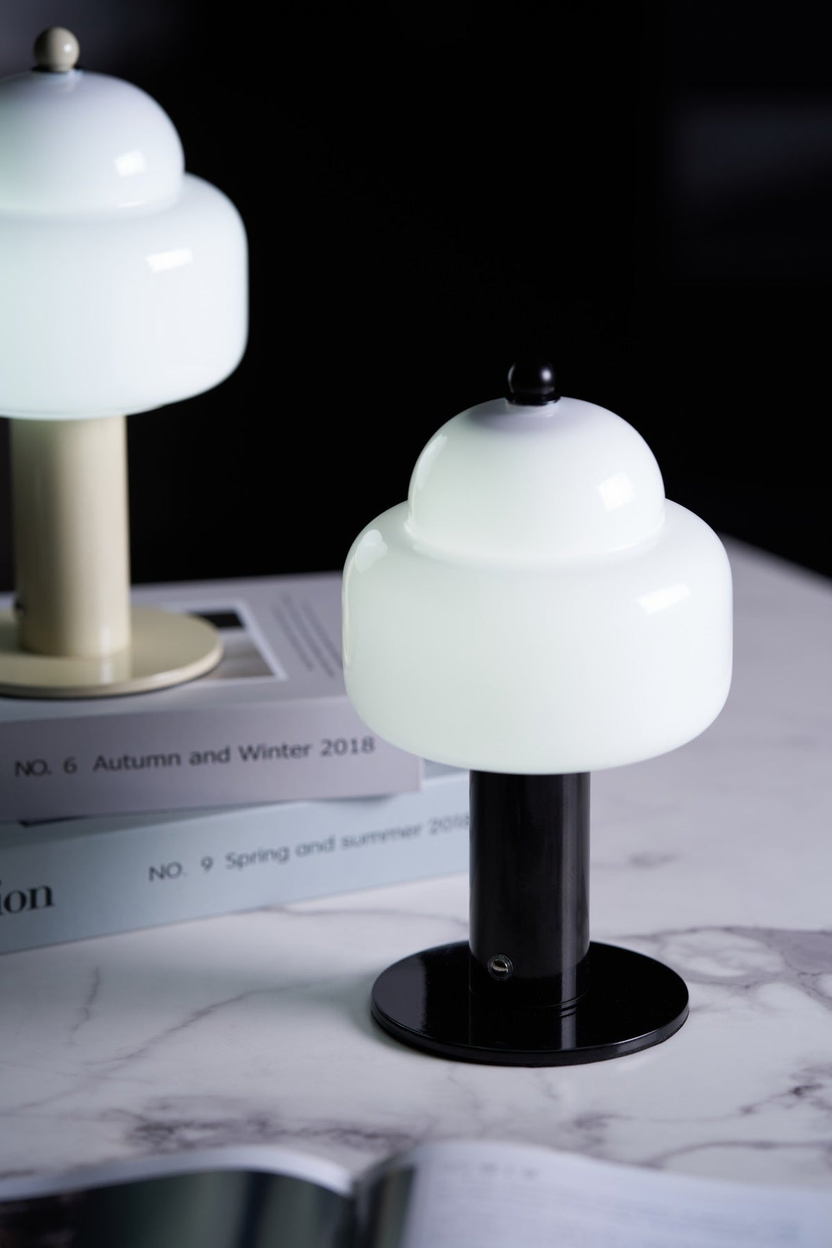 Avenaella moderne bordlampe