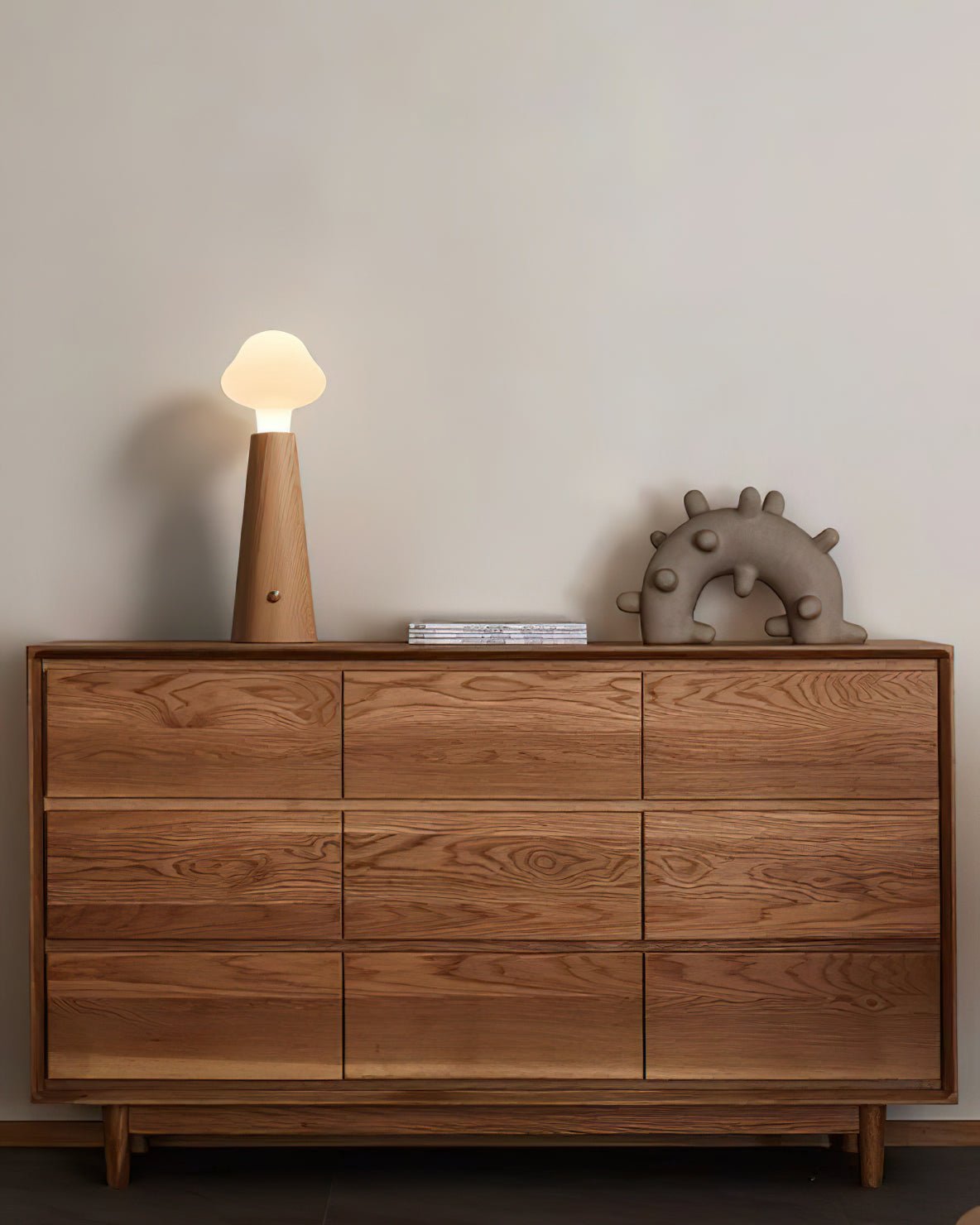Mushio-bordlampe i træ med sky