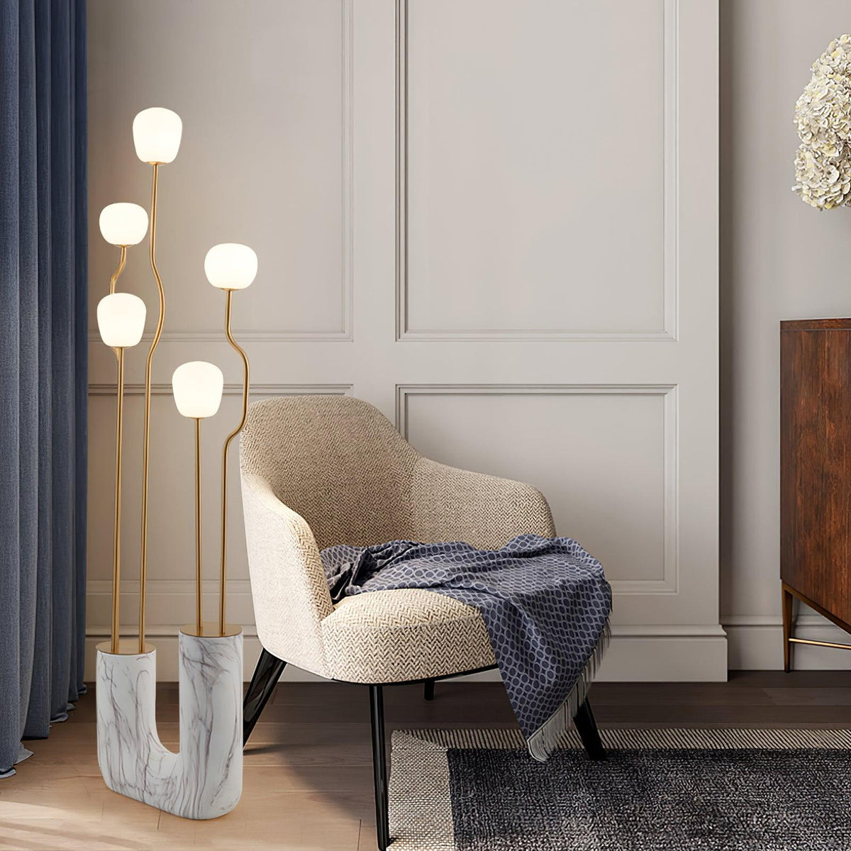 Avenoaya elegant kometgolvlampa