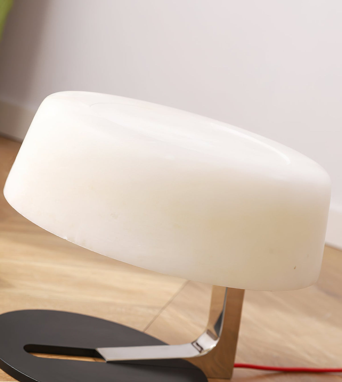 Candeeiro de mesa Nysolora Dome em alabastro