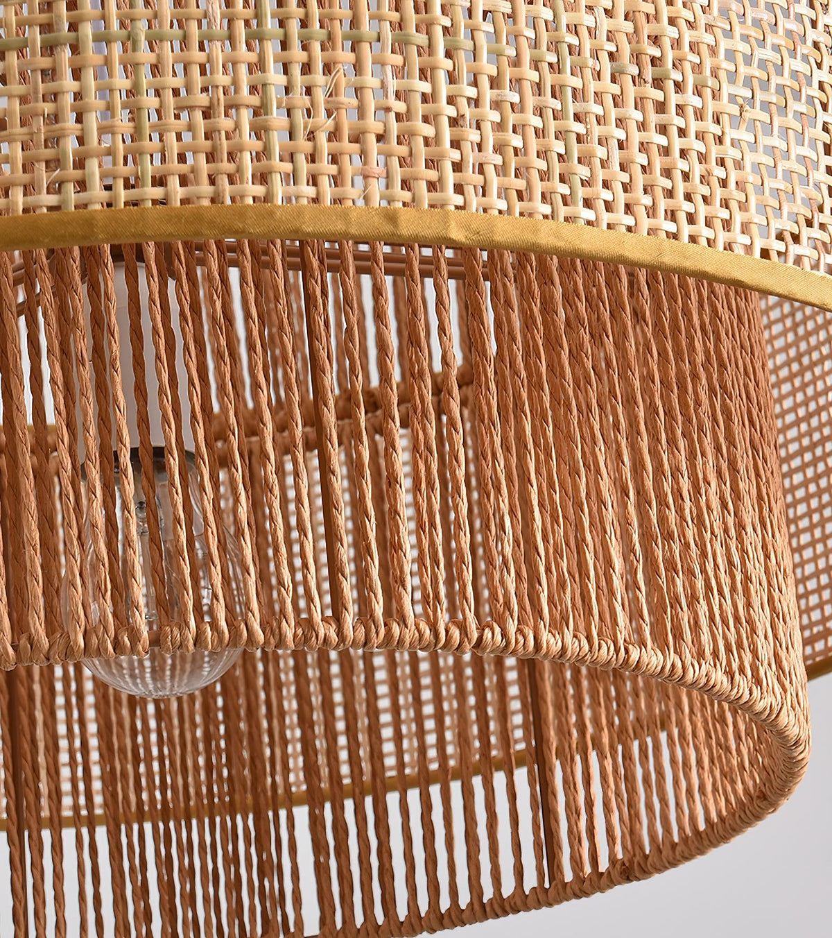 Candeeiro suspenso de rattan concêntrico Crigen