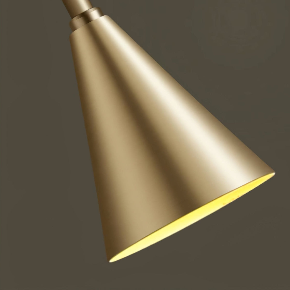 Cutheion moderne minimalistisk pendel i messing