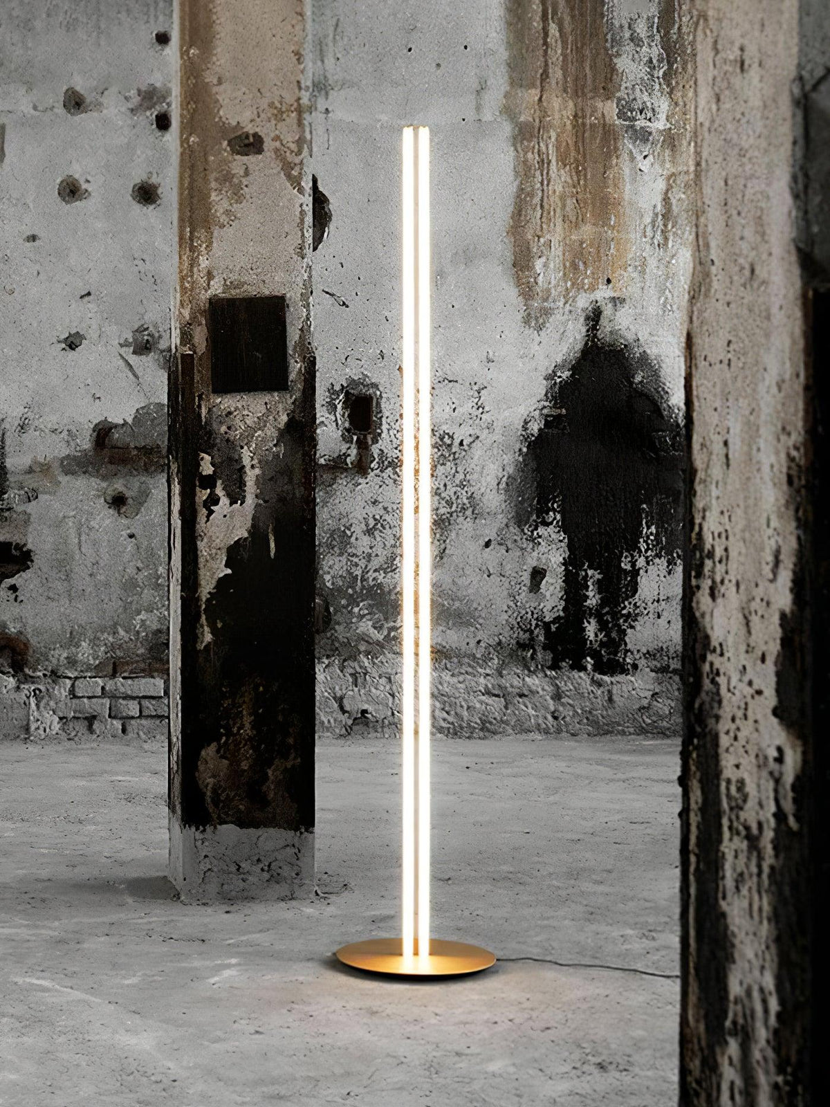 Zesoril moderni alumiinipöytävalaisin