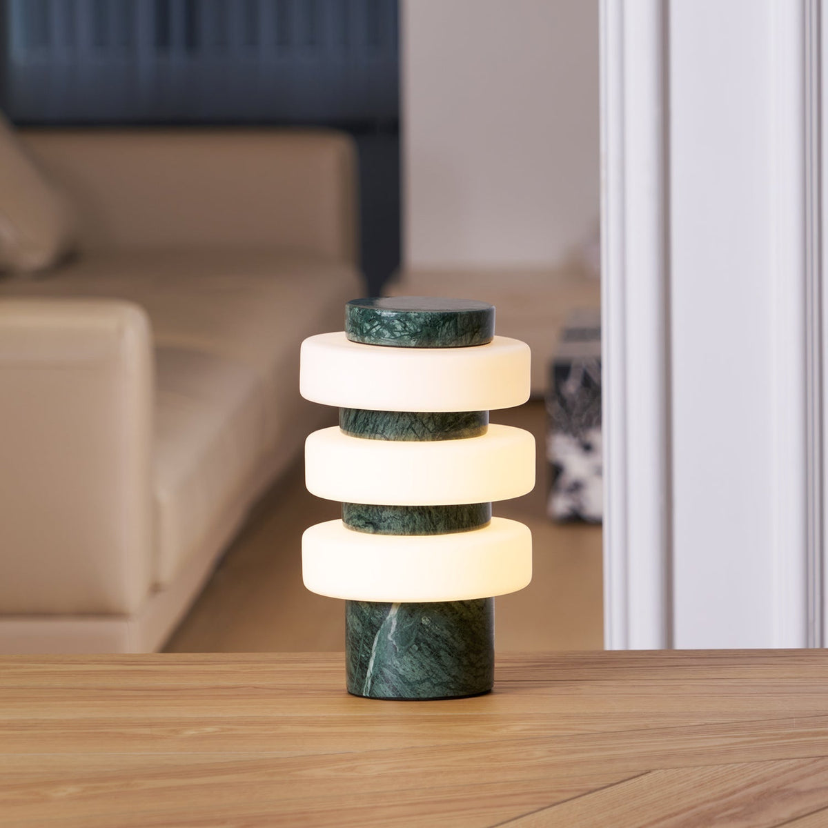 Orelinise-bordlampe