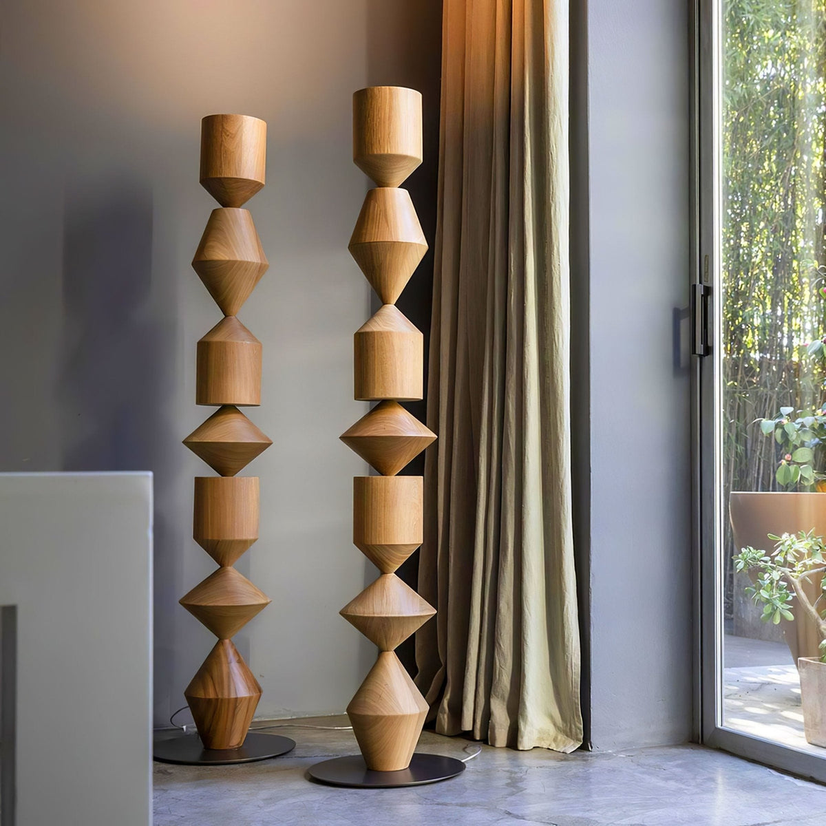 Drisen minimalistisk gulvlampe i træ