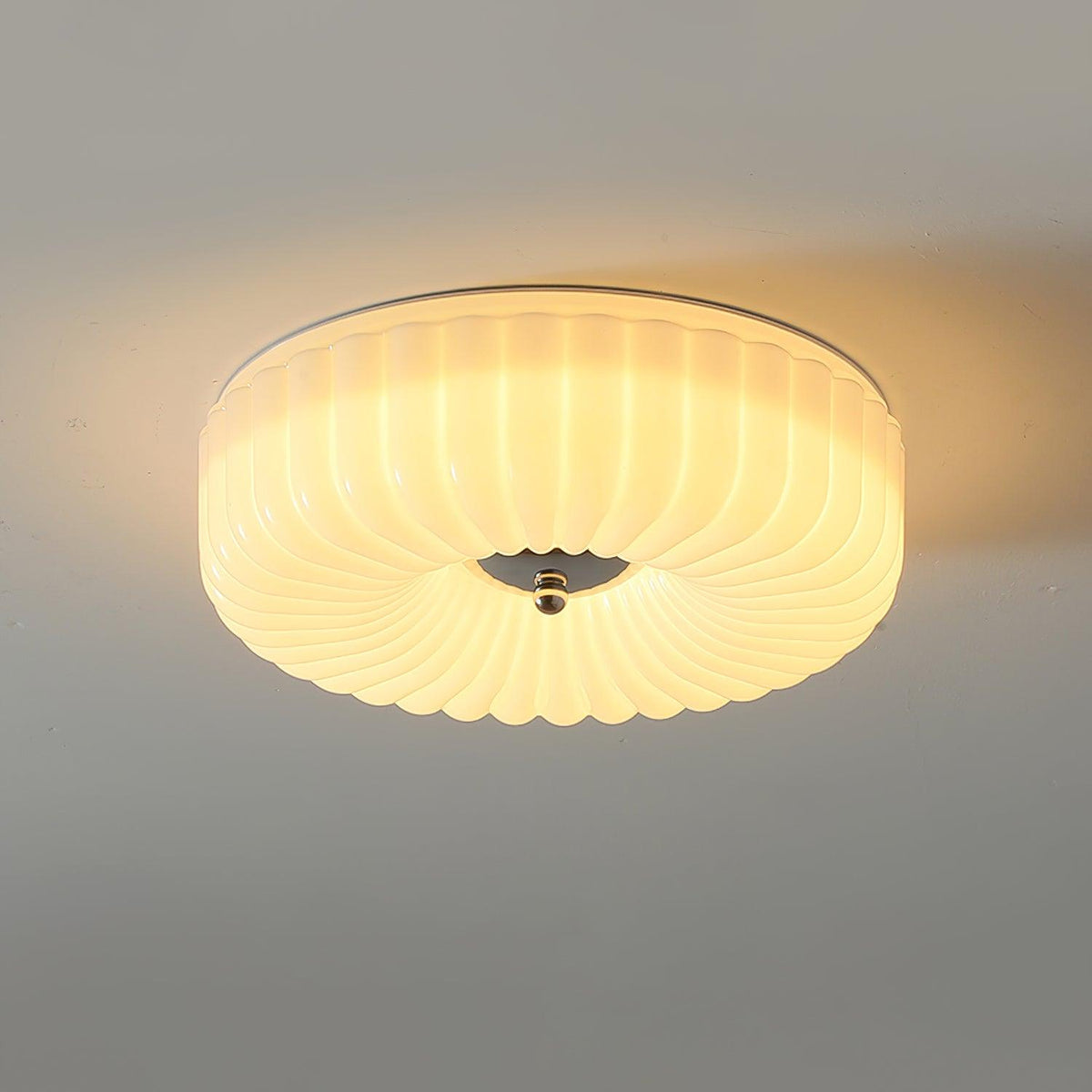Mivone infälld taklampa i krämfärgat glas