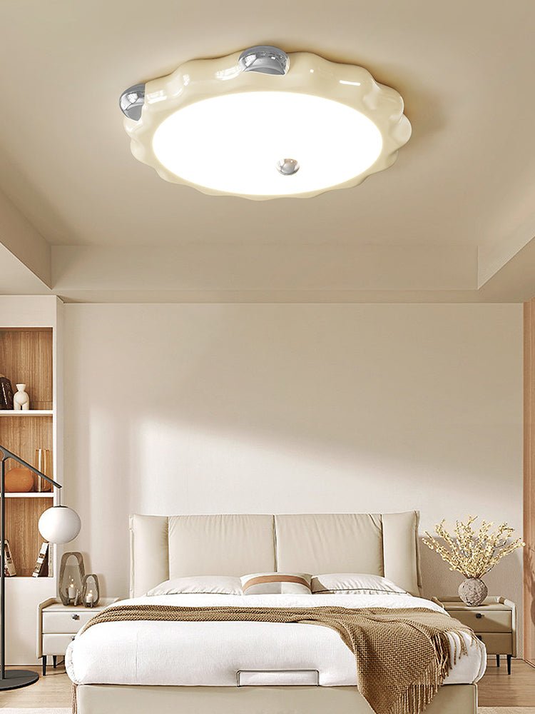 Casolila elegant konstnärlig taklampa i krämfärg