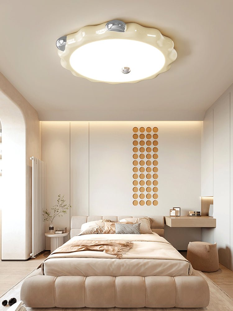 Casolila elegant konstnärlig taklampa i krämfärg