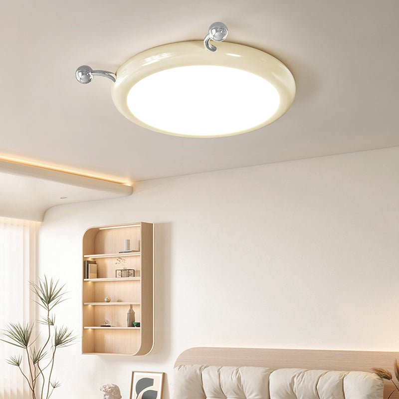 Casolila elegant konstnärlig taklampa i krämfärg