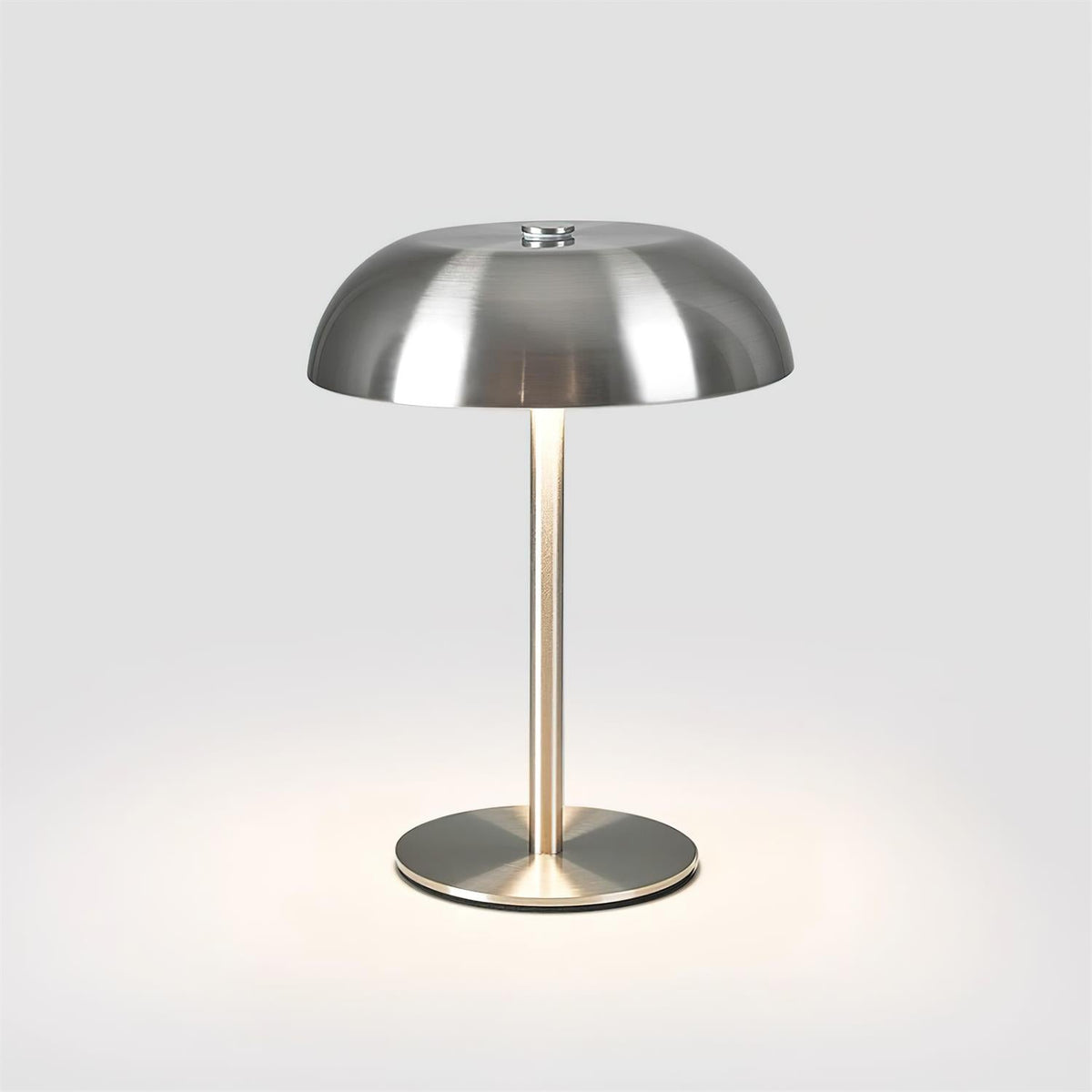 Seleline Charge Table Lamp
