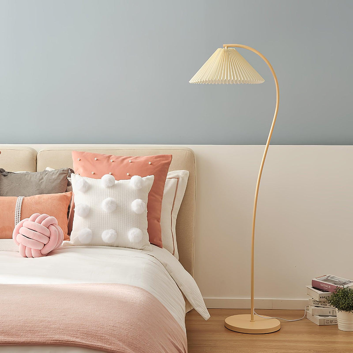 Fyrel minimalistisk gulvlampe i stof