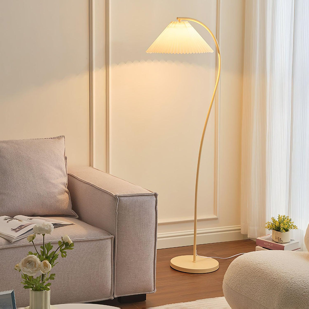 Fyrel minimalistisk gulvlampe i stof