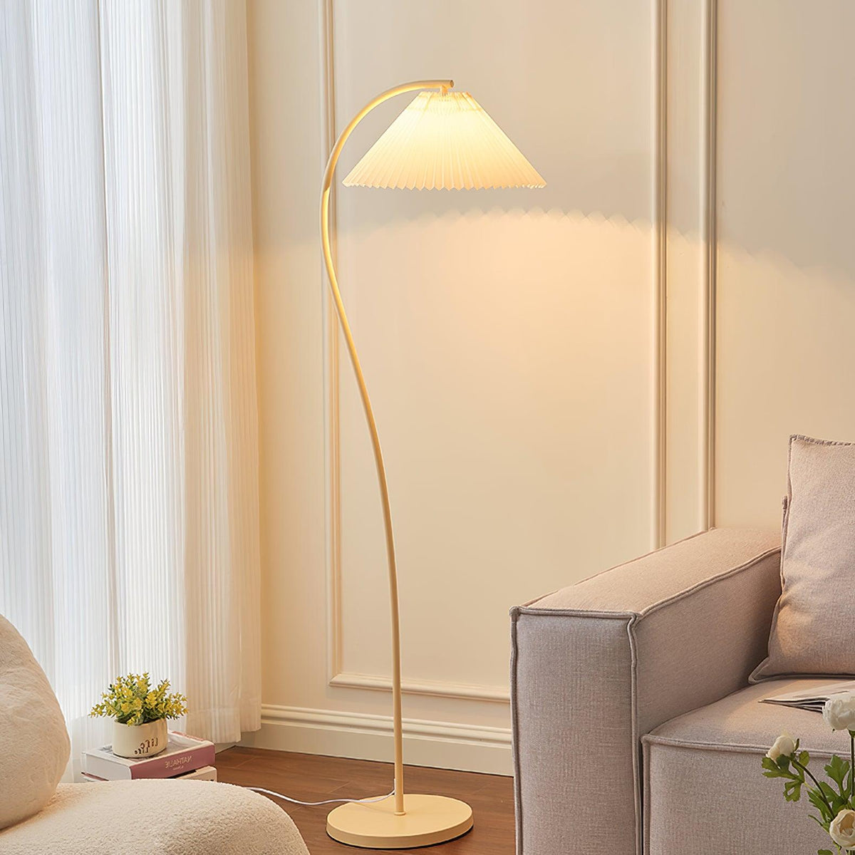 Fyrel minimalistisk gulvlampe i stof