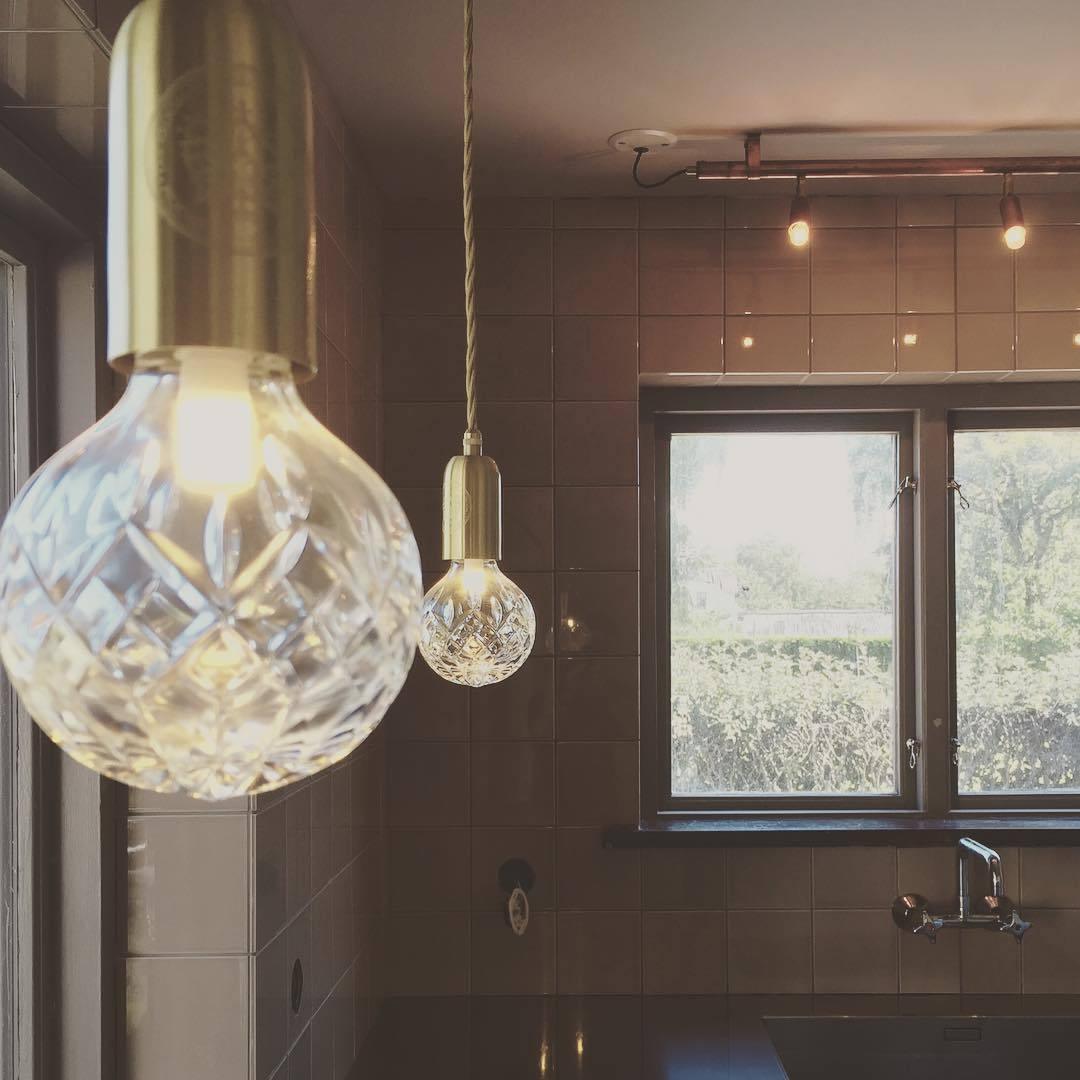 Selanielle pendellampa med kristallglödlampa