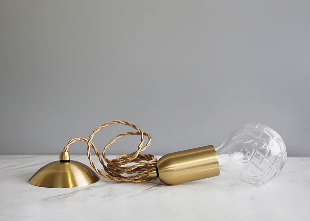 Selanielle pendellampa med kristallglödlampa