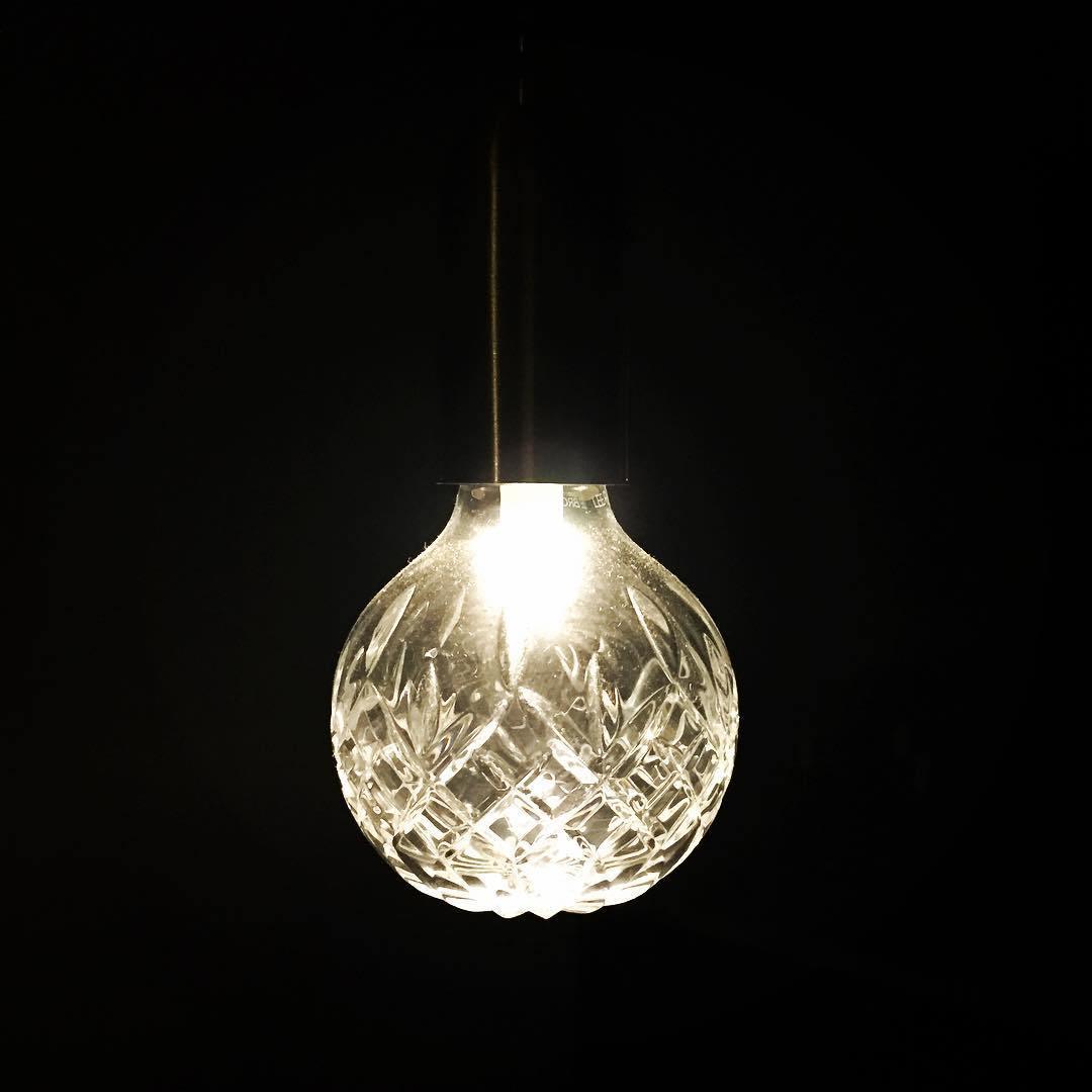 Selanielle pendellampa med kristallglödlampa
