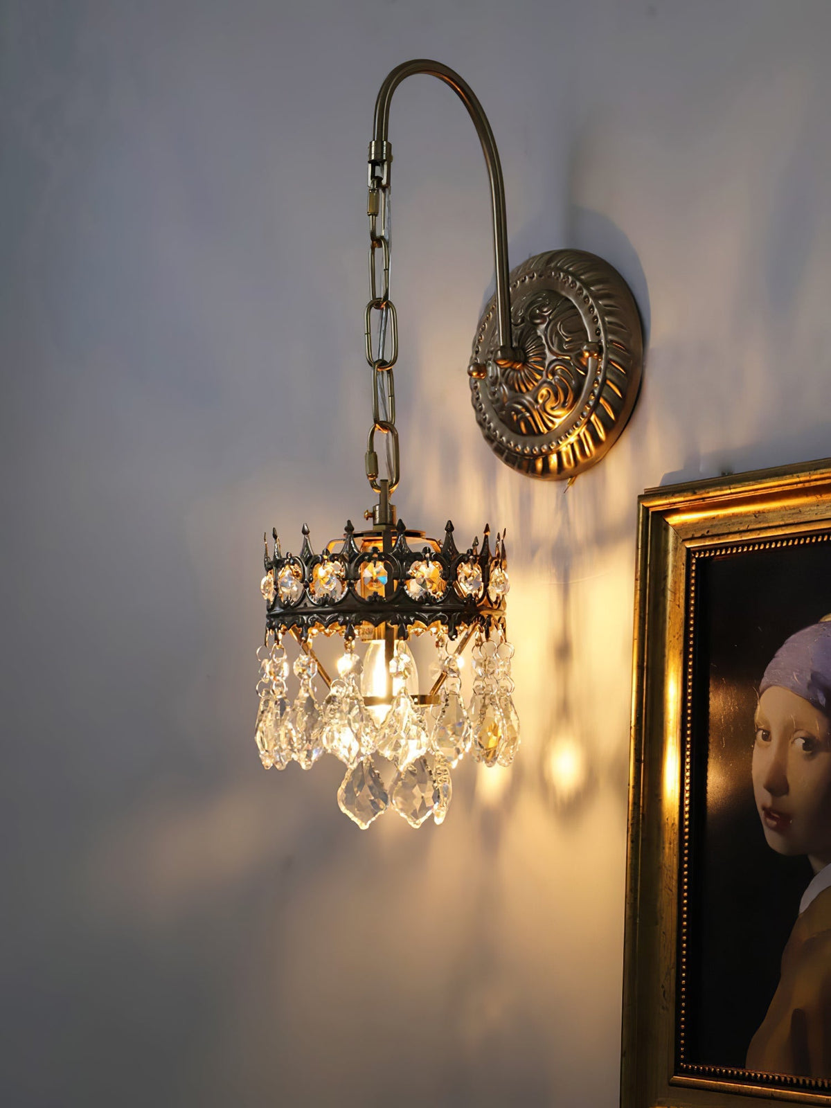 Ivmarila norrænn listskreyttur vegglampi með kórónu og kristal