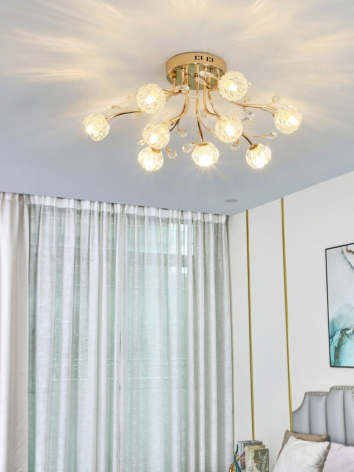 Elyinira postmoderne luksusloftlampe med blomsterform og krystaller