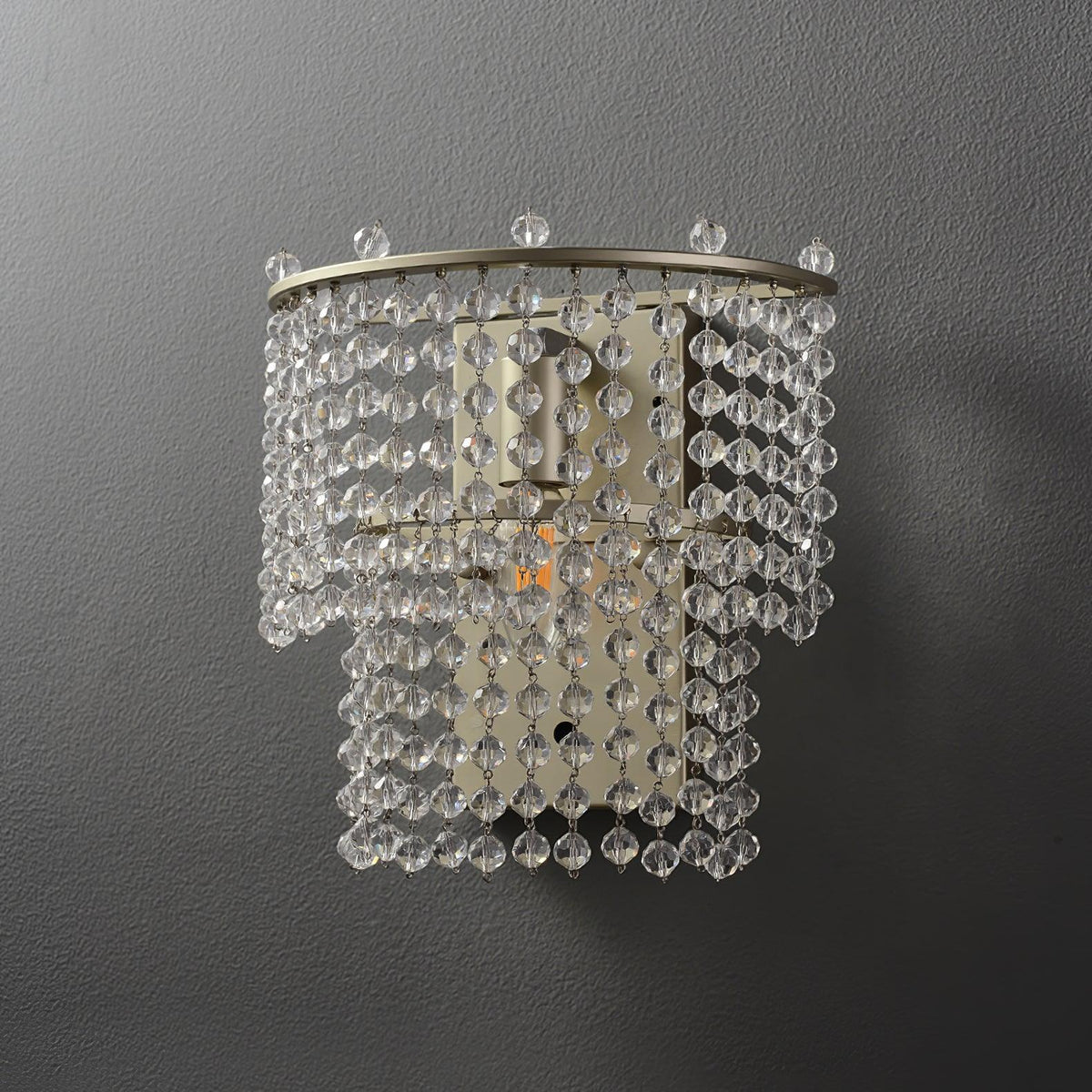 Cyranise vägglampa med kristallvattenfall