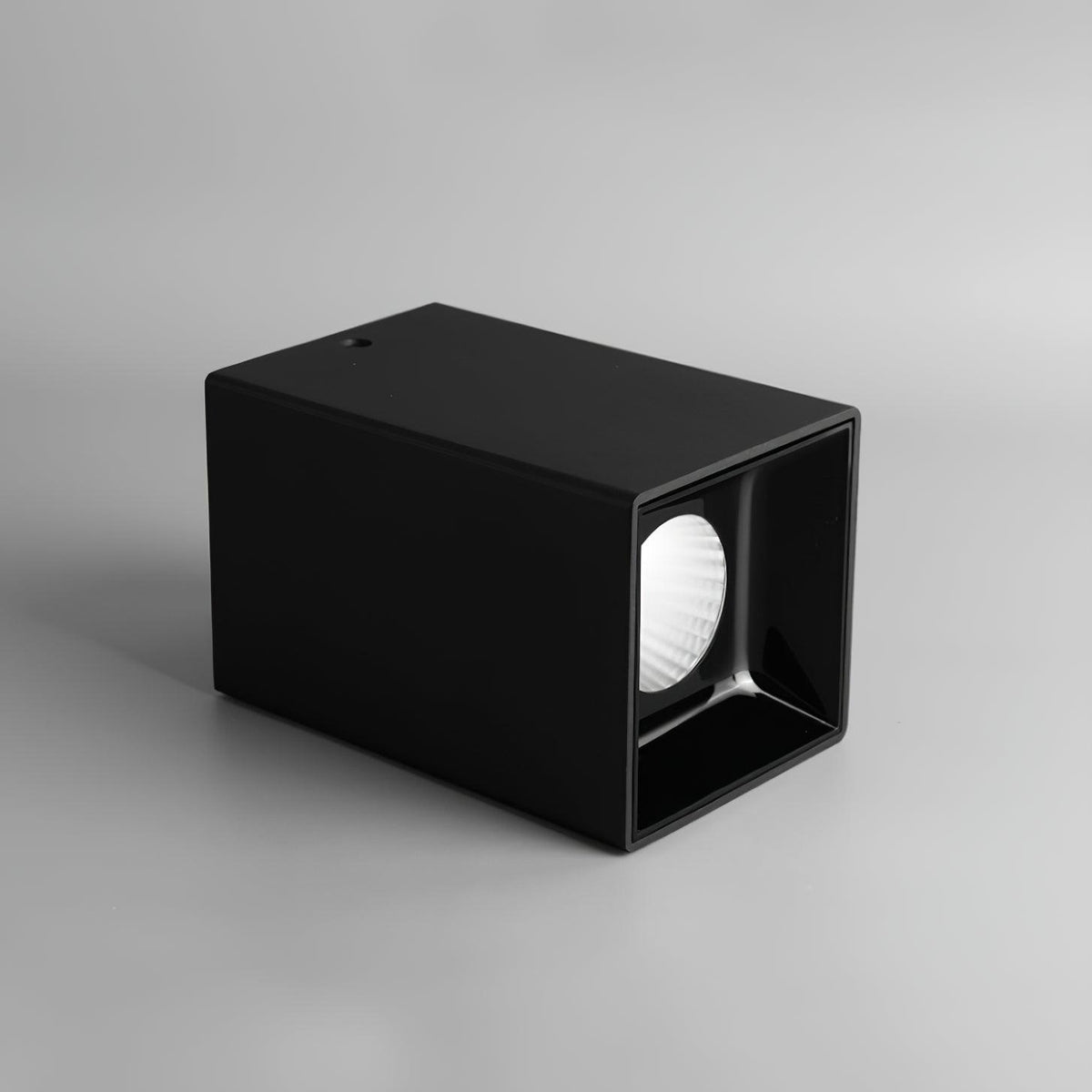 Candeeiro de teto Orelaniella, cubo quadrado preto, projetor