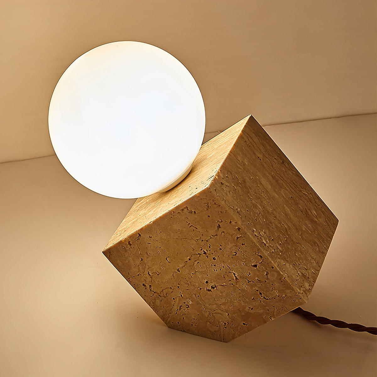 Kinlo-bordlampe