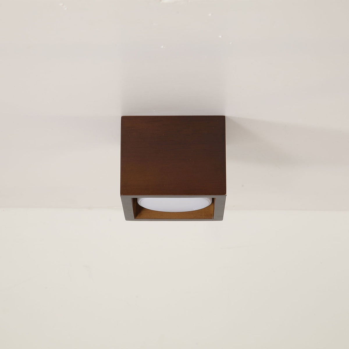 Eliza Minimalistisk loftlampe i træ